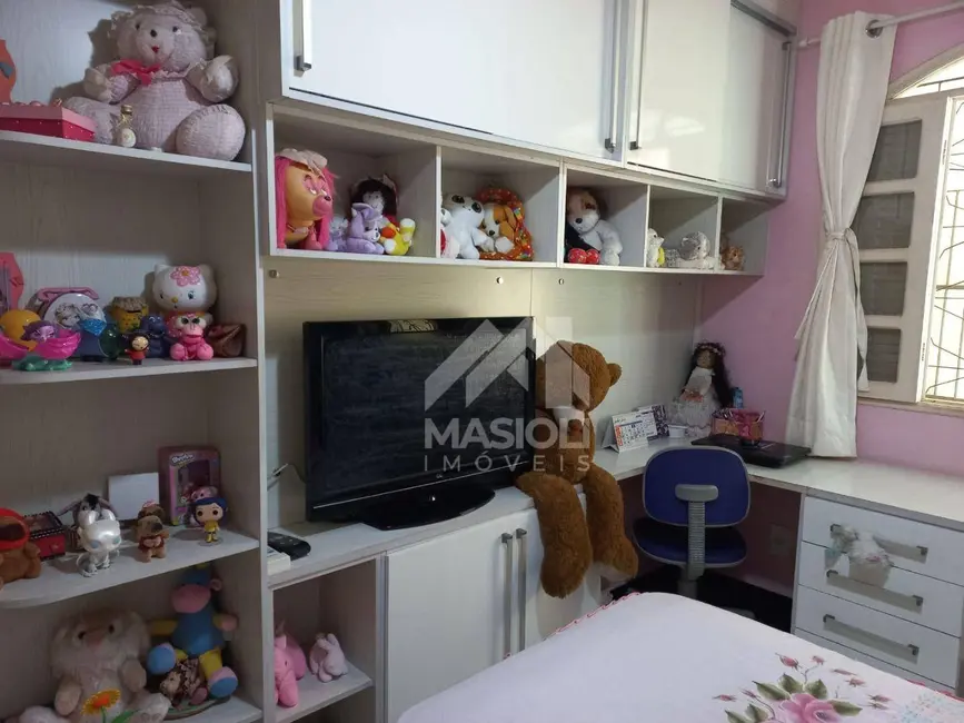 Casa de Condomínio com 3 quartos à venda, 360m2 em Guaranhuns, Vila Velha - ES - imagem 9 Foto 9 de Casa de Condomínio com 3 quartos à venda, 360m2 em Guaranhuns, Vila Velha - ES