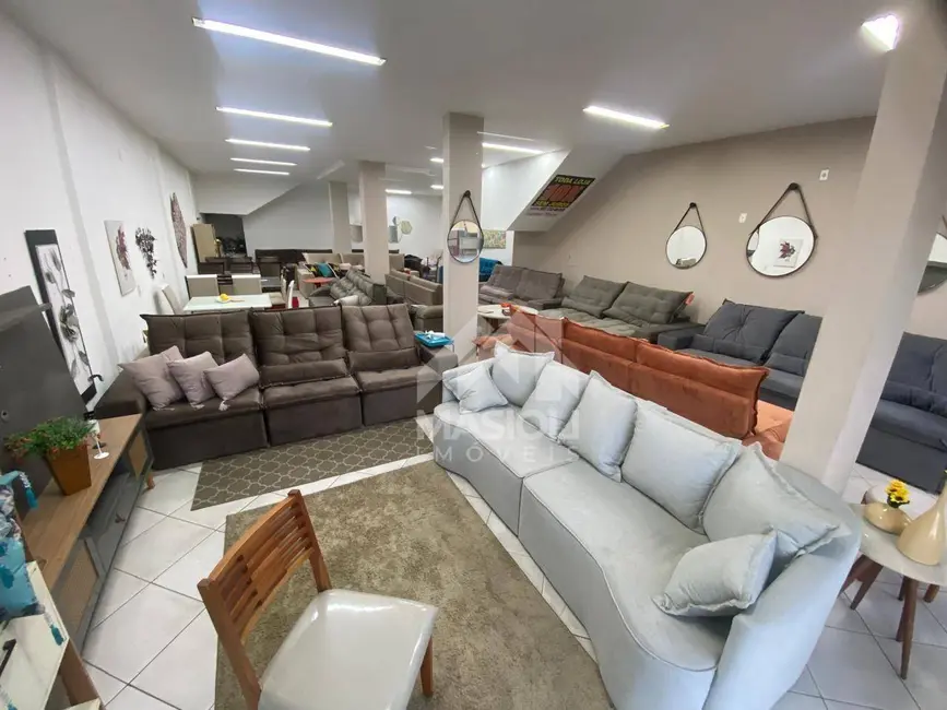 Foto 8 de Loja para alugar, 180m2 em Jardim Colorado, Vila Velha - ES