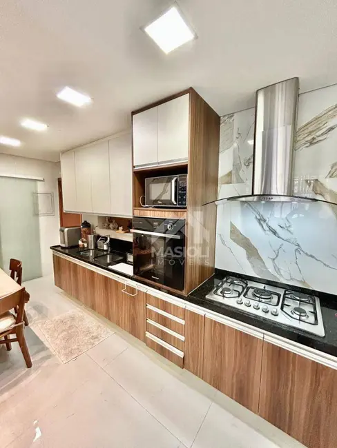 Apartamento com 3 quartos à venda, 130m2 em Vila Velha - ES - imagem 8 Foto 8 de Apartamento com 3 quartos à venda, 130m2 em Vila Velha - ES
