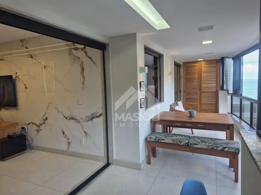 Apartamento com 4 quartos à venda, 250m2 em Praia da Costa, Vila Velha - ES - imagem 6 Foto 6 de Apartamento com 4 quartos à venda, 250m2 em Praia da Costa, Vila Velha - ES