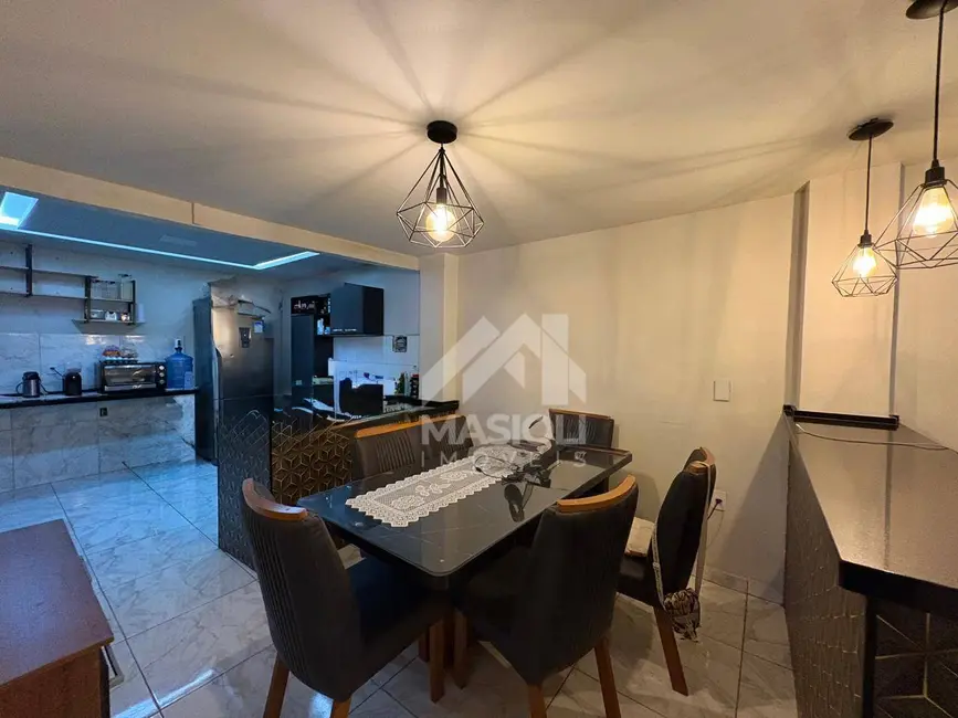Casa com 3 quartos para alugar, 100m2 em Glória, Vila Velha - ES - imagem 5 Foto 5 de Casa com 3 quartos para alugar, 100m2 em Glória, Vila Velha - ES