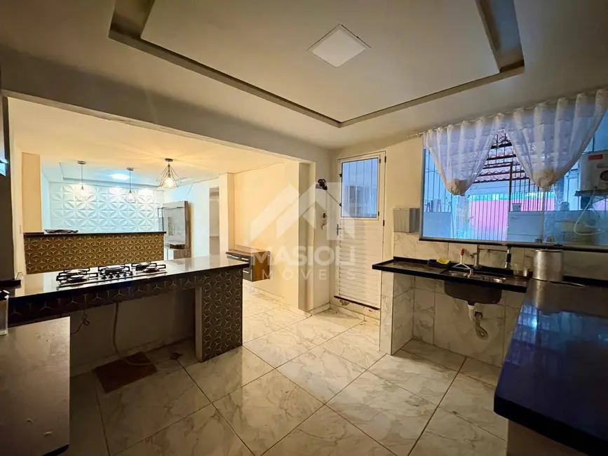 Foto 6 de Casa com 3 quartos para alugar, 100m2 em Glória, Vila Velha - ES