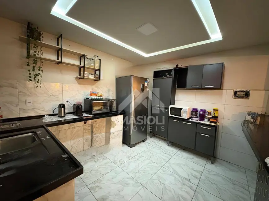 Casa com 3 quartos para alugar, 100m2 em Glória, Vila Velha - ES - imagem 6 Foto 6 de Casa com 3 quartos para alugar, 100m2 em Glória, Vila Velha - ES