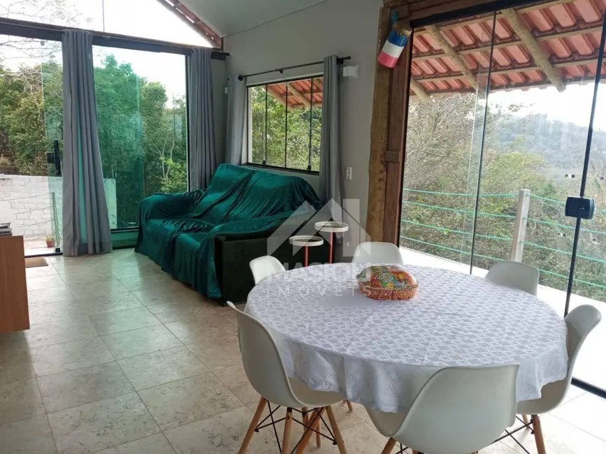 Casa com 2 quartos para alugar, 2000m2 em Vila Velha - ES - imagem 3 Foto 3 de Casa com 2 quartos para alugar, 2000m2 em Vila Velha - ES