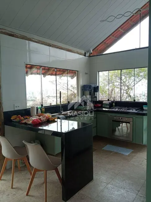 Casa com 2 quartos para alugar, 2000m2 em Vila Velha - ES - imagem 5 Foto 5 de Casa com 2 quartos para alugar, 2000m2 em Vila Velha - ES