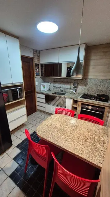 Apartamento com 2 quartos para alugar, 86m2 em Praia da Costa, Vila Velha - ES - imagem 4 Foto 4 de Apartamento com 2 quartos para alugar, 86m2 em Praia da Costa, Vila Velha - ES
