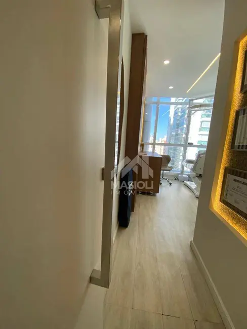 Sala Comercial para alugar, 33m2 em Praia da Costa, Vila Velha - ES - imagem 4 Foto 4 de Sala Comercial para alugar, 33m2 em Praia da Costa, Vila Velha - ES