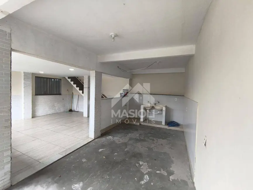 Casa com 4 quartos para alugar, 285m2 em Araçás, Vila Velha - ES - imagem 1 Foto 1 de Casa com 4 quartos para alugar, 285m2 em Araçás, Vila Velha - ES