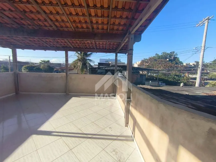 Casa com 4 quartos para alugar, 285m2 em Araçás, Vila Velha - ES - imagem 2 Foto 2 de Casa com 4 quartos para alugar, 285m2 em Araçás, Vila Velha - ES