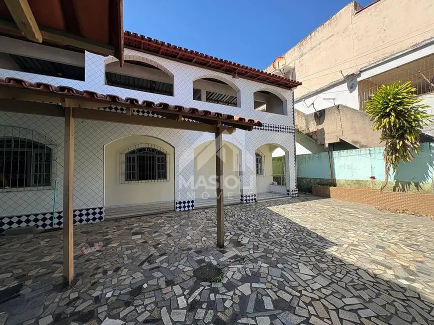 Foto 1 de Casa com 6 quartos para alugar, 300m2 em Cristóvão Colombo, Vila Velha - ES