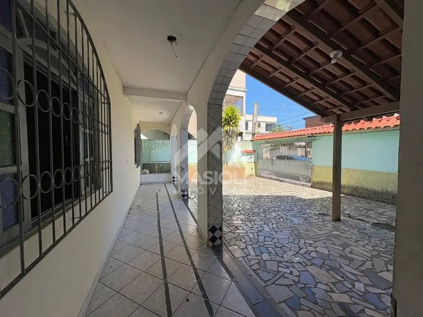 Foto 6 de Casa com 6 quartos para alugar, 300m2 em Cristóvão Colombo, Vila Velha - ES