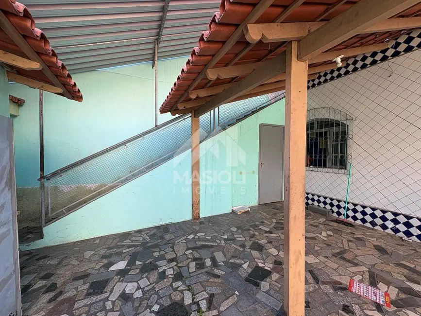 Foto 8 de Casa com 6 quartos para alugar, 300m2 em Cristóvão Colombo, Vila Velha - ES