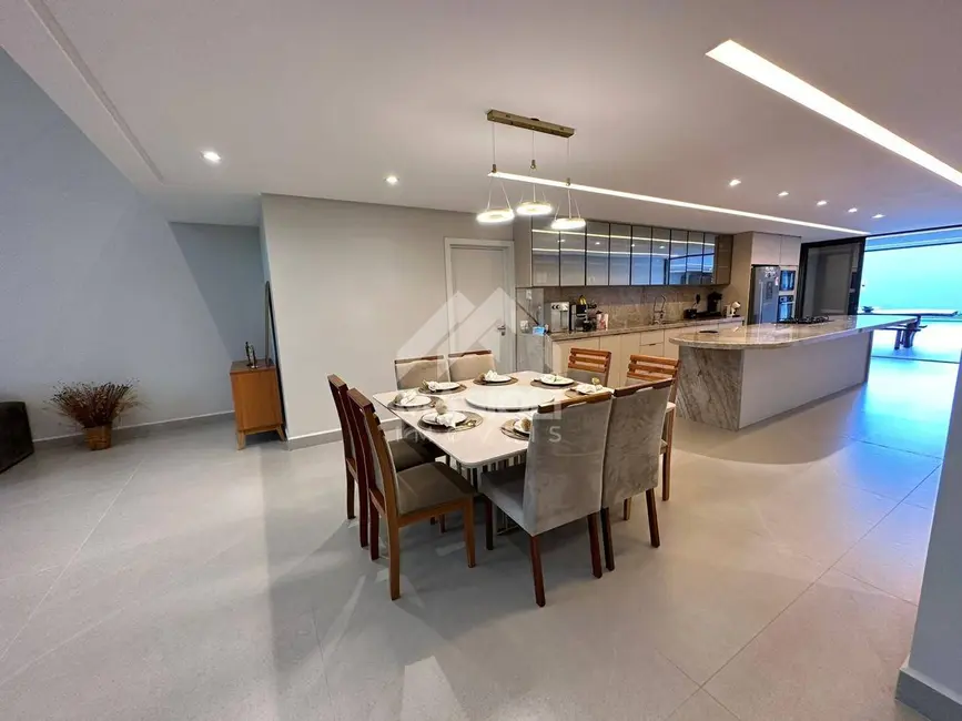 Foto 8 de Casa de Condomínio com 5 quartos à venda, 881m2 em Interlagos, Vila Velha - ES