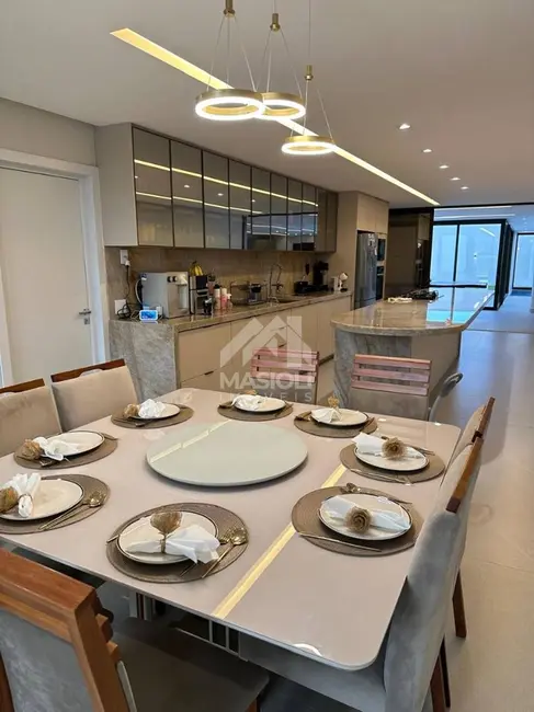 Foto 6 de Casa de Condomínio com 5 quartos à venda, 881m2 em Interlagos, Vila Velha - ES