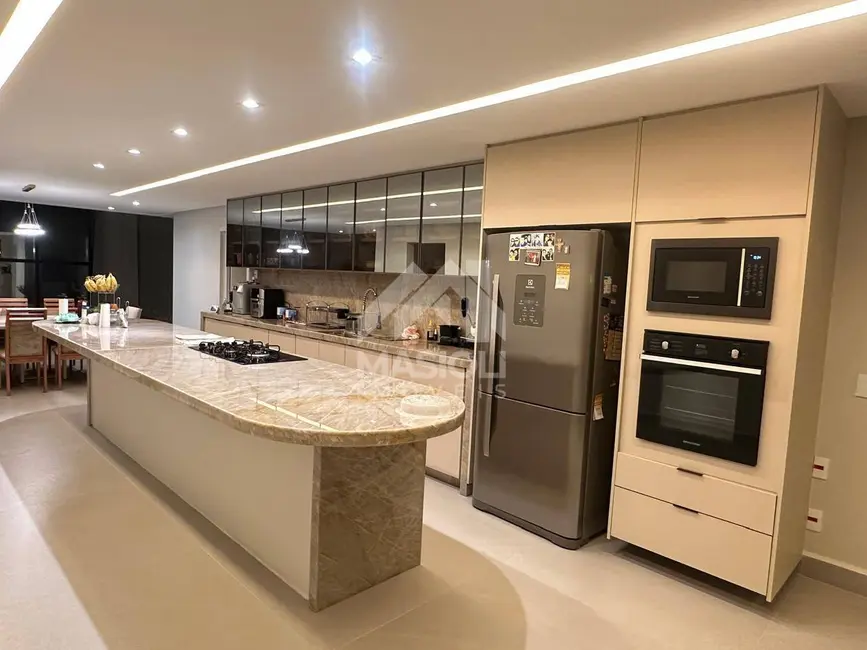 Foto 5 de Casa de Condomínio com 5 quartos à venda, 881m2 em Interlagos, Vila Velha - ES