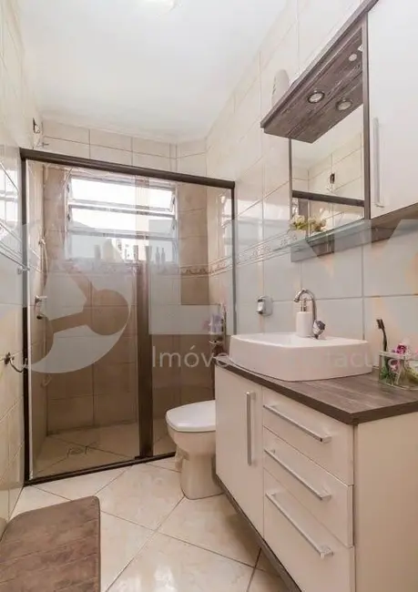 Apartamento com 2 quartos à venda, 76m2 em Menino Deus, Porto Alegre - RS - imagem 8 Foto 8 de Apartamento com 2 quartos à venda, 76m2 em Menino Deus, Porto Alegre - RS