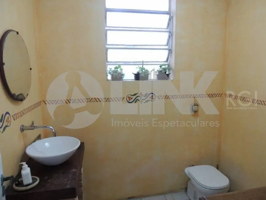 Foto 6 de Casa com 3 quartos à venda, 300m2 em Chácara das Pedras, Porto Alegre - RS