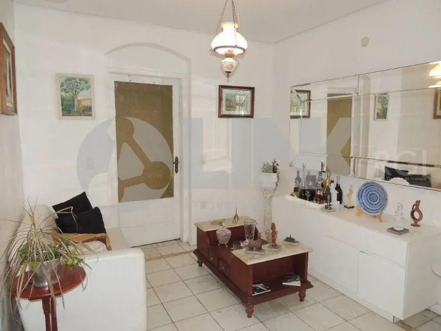 Foto 5 de Casa com 3 quartos à venda, 300m2 em Chácara das Pedras, Porto Alegre - RS