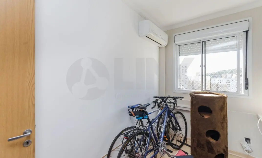 Foto 9 de Apartamento com 3 quartos à venda, 68m2 em Jardim Carvalho, Porto Alegre - RS