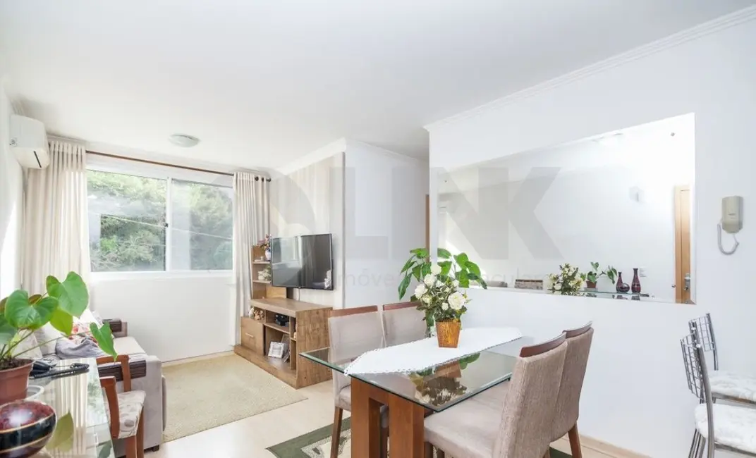 Foto 3 de Apartamento com 3 quartos à venda, 68m2 em Jardim Carvalho, Porto Alegre - RS