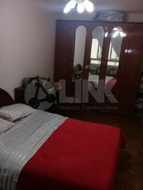 Apartamento com 2 quartos à venda, 60m2 em Centro Histórico, Porto Alegre - RS - imagem 4 Foto 4 de Apartamento com 2 quartos à venda, 60m2 em Centro Histórico, Porto Alegre - RS