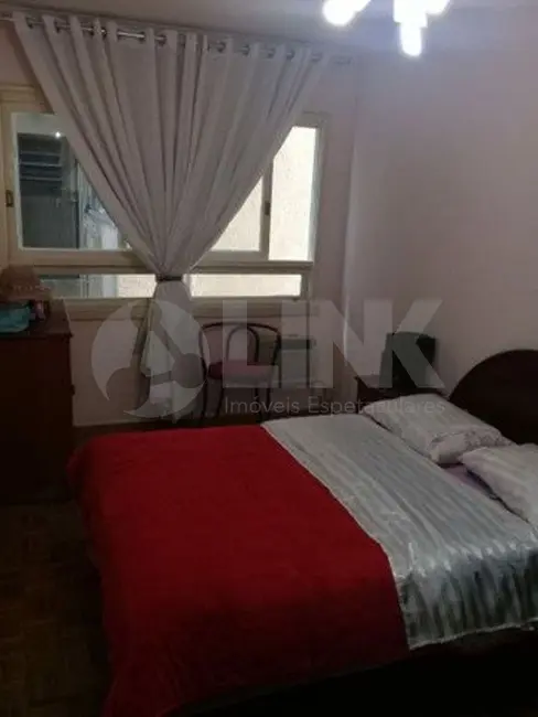 Apartamento com 2 quartos à venda, 60m2 em Centro Histórico, Porto Alegre - RS - imagem 6 Foto 6 de Apartamento com 2 quartos à venda, 60m2 em Centro Histórico, Porto Alegre - RS