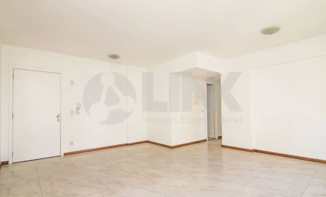 Foto 6 de Apartamento com 2 quartos à venda, 65m2 em Santo Antônio, Porto Alegre - RS