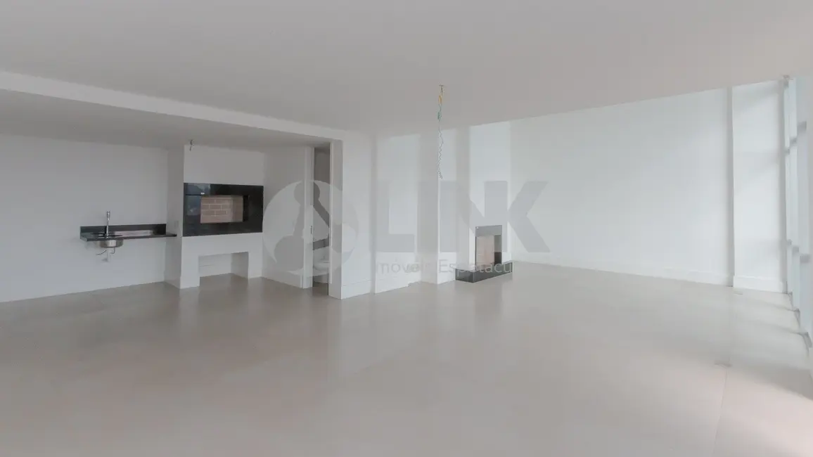 Apartamento com 3 quartos à venda, 227m2 em Jardim Europa, Porto Alegre - RS - imagem 7 Foto 7 de Apartamento com 3 quartos à venda, 227m2 em Jardim Europa, Porto Alegre - RS