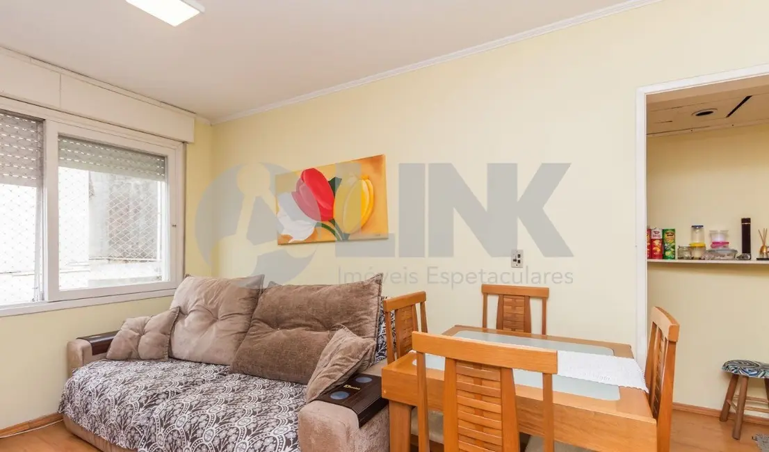 Foto 2 de Apartamento com 1 quarto à venda, 42m2 em Cavalhada, Porto Alegre - RS