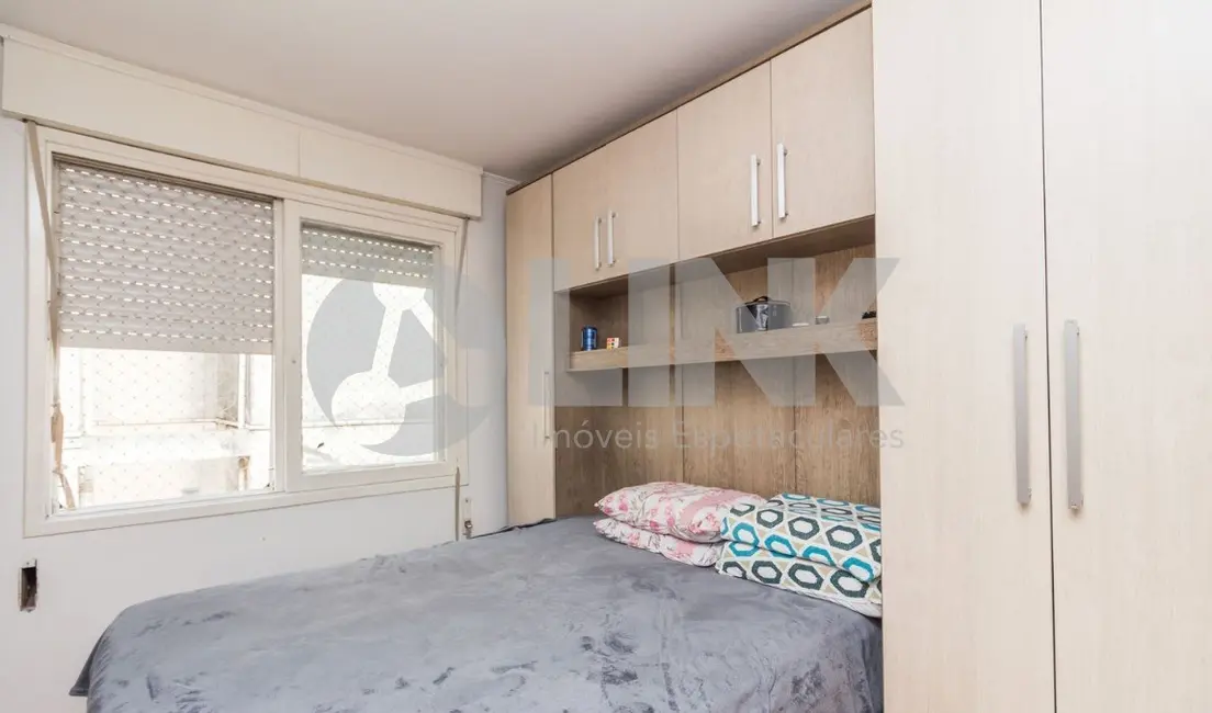 Foto 7 de Apartamento com 1 quarto à venda, 42m2 em Cavalhada, Porto Alegre - RS