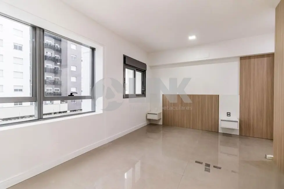 Foto 9 de Apartamento com 1 quarto à venda, 38m2 em Chácara das Pedras, Porto Alegre - RS