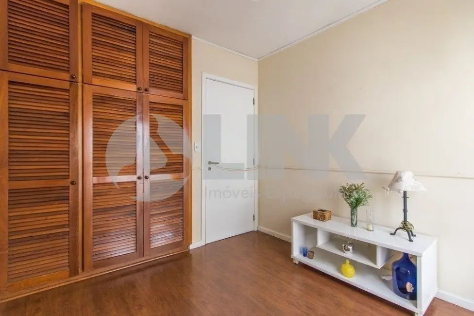 Apartamento com 2 quartos à venda, 182m2 em Bela Vista, Porto Alegre - RS - imagem 7 Foto 7 de Apartamento com 2 quartos à venda, 182m2 em Bela Vista, Porto Alegre - RS