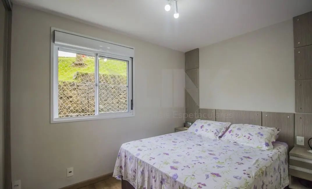 Foto 7 de Apartamento com 3 quartos à venda, 68m2 em Jardim Carvalho, Porto Alegre - RS