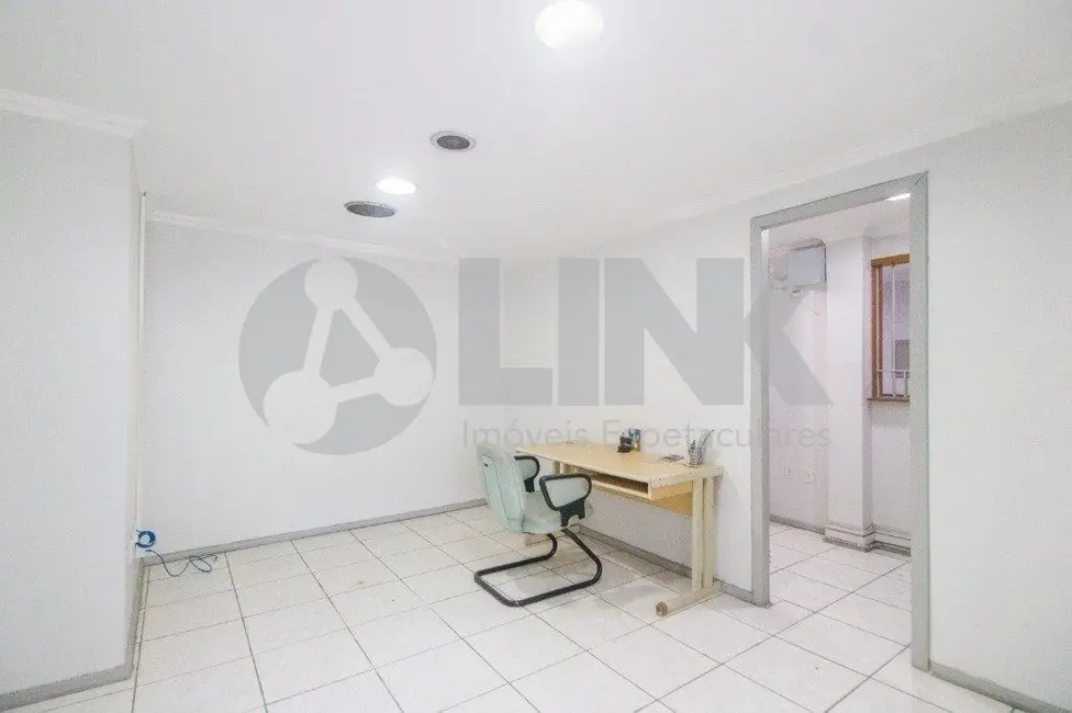 Foto 9 de Sala Comercial à venda, 115m2 em Centro Histórico, Porto Alegre - RS