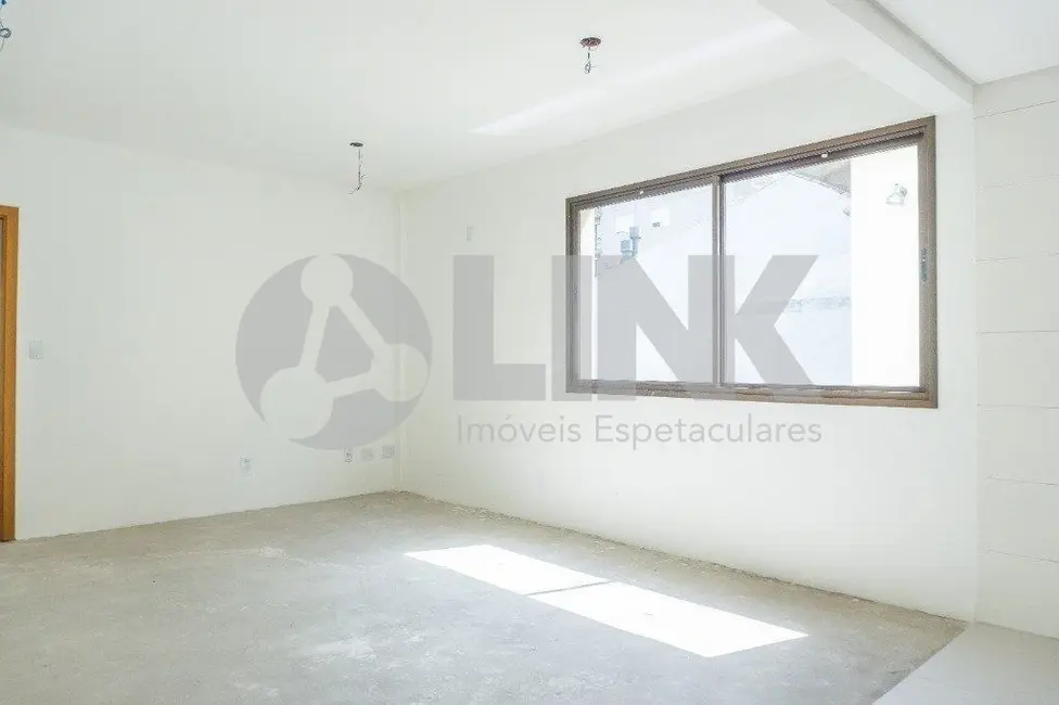Foto 2 de Apartamento com 2 quartos à venda, 73m2 em Chácara das Pedras, Porto Alegre - RS