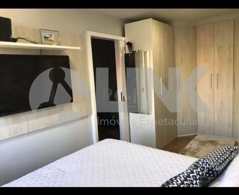 Foto 9 de Casa com 2 quartos à venda, 68m2 em Hípica, Porto Alegre - RS