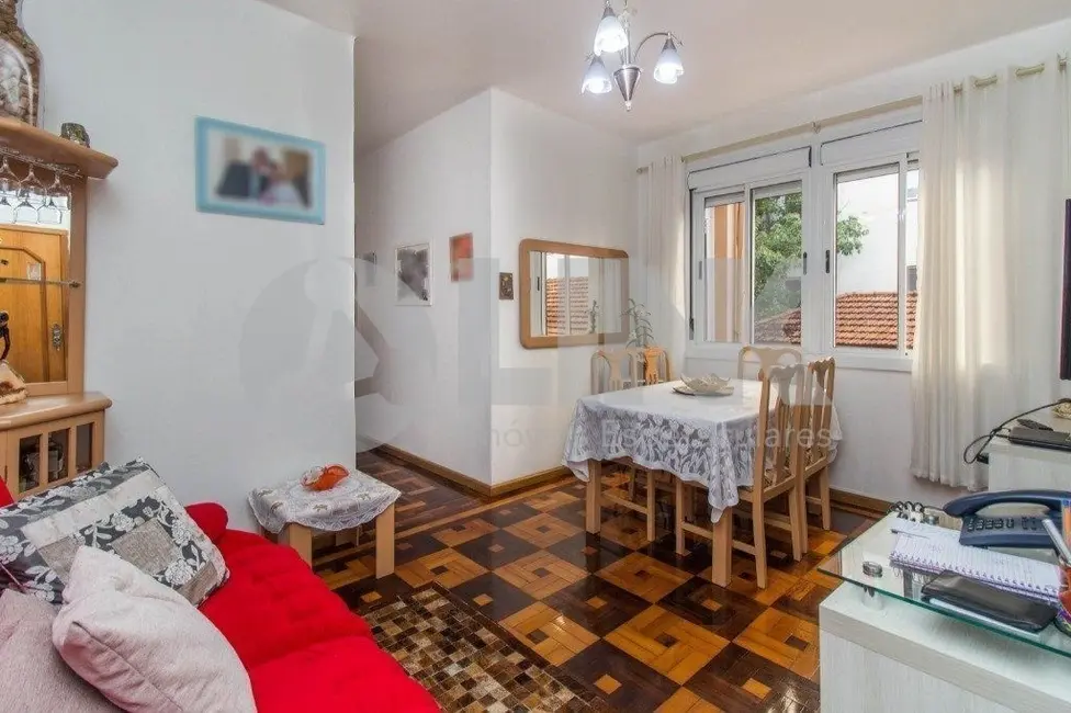 Foto 2 de Apartamento com 3 quartos à venda, 68m2 em Centro Histórico, Porto Alegre - RS