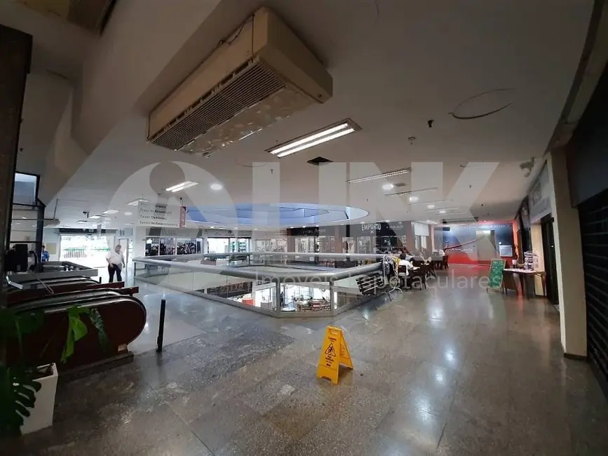 Sala Comercial com 2 quartos à venda, 24m2 em Moinhos de Vento, Porto Alegre - RS - imagem 3 Foto 3 de Sala Comercial com 2 quartos à venda, 24m2 em Moinhos de Vento, Porto Alegre - RS