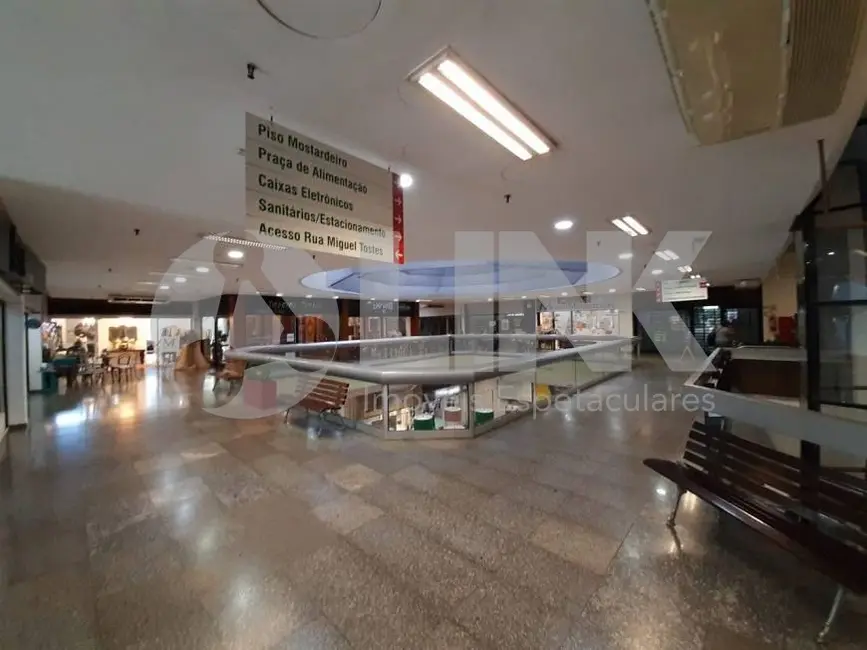 Sala Comercial com 2 quartos à venda, 24m2 em Moinhos de Vento, Porto Alegre - RS - imagem 9 Foto 9 de Sala Comercial com 2 quartos à venda, 24m2 em Moinhos de Vento, Porto Alegre - RS