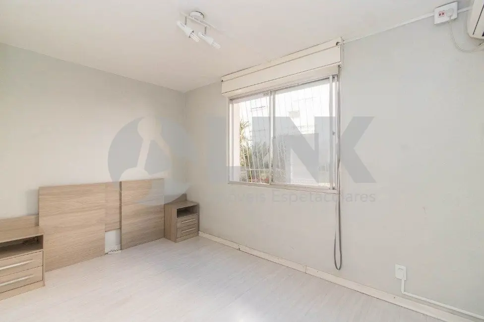 Foto 8 de Apartamento com 2 quartos à venda, 49m2 em Jardim Itu, Porto Alegre - RS