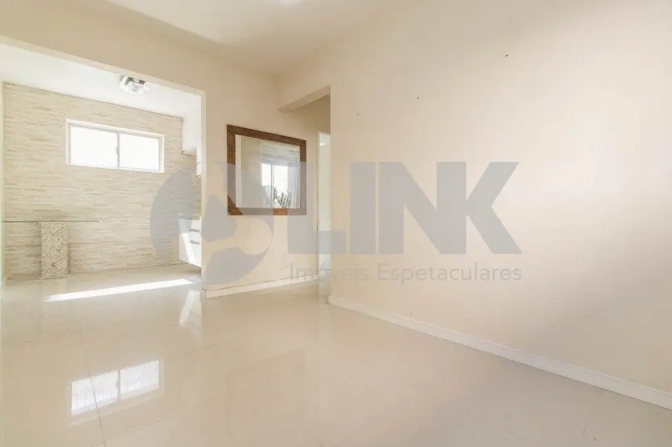 Foto 3 de Apartamento com 2 quartos à venda, 49m2 em Jardim Itu, Porto Alegre - RS