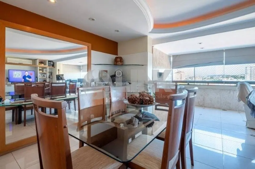 Foto 4 de Apartamento com 3 quartos à venda, 124m2 em Boa Vista, Porto Alegre - RS