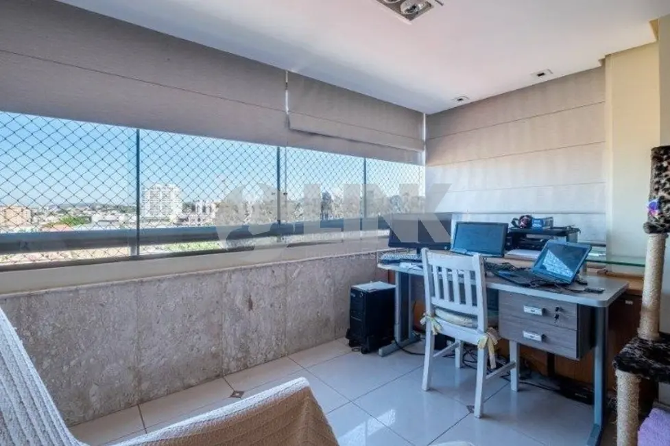 Foto 8 de Apartamento com 3 quartos à venda, 124m2 em Boa Vista, Porto Alegre - RS