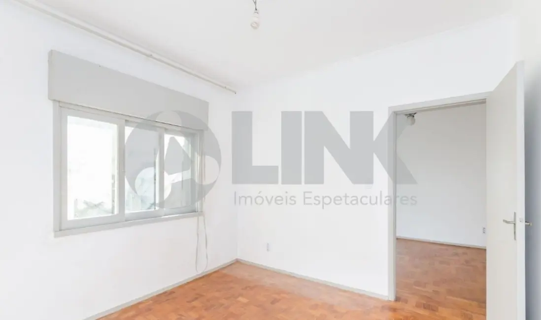 Apartamento com 2 quartos à venda, 75m2 em Centro Histórico, Porto Alegre - RS - imagem 6 Foto 6 de Apartamento com 2 quartos à venda, 75m2 em Centro Histórico, Porto Alegre - RS