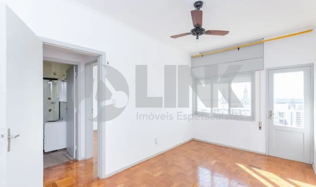 Apartamento com 2 quartos à venda, 75m2 em Centro Histórico, Porto Alegre - RS - imagem 8 Foto 8 de Apartamento com 2 quartos à venda, 75m2 em Centro Histórico, Porto Alegre - RS