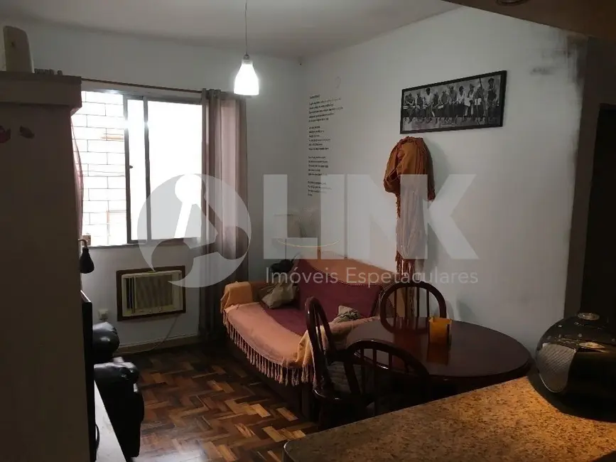 Foto 2 de Apartamento com 2 quartos à venda, 46m2 em Santa Tereza, Porto Alegre - RS