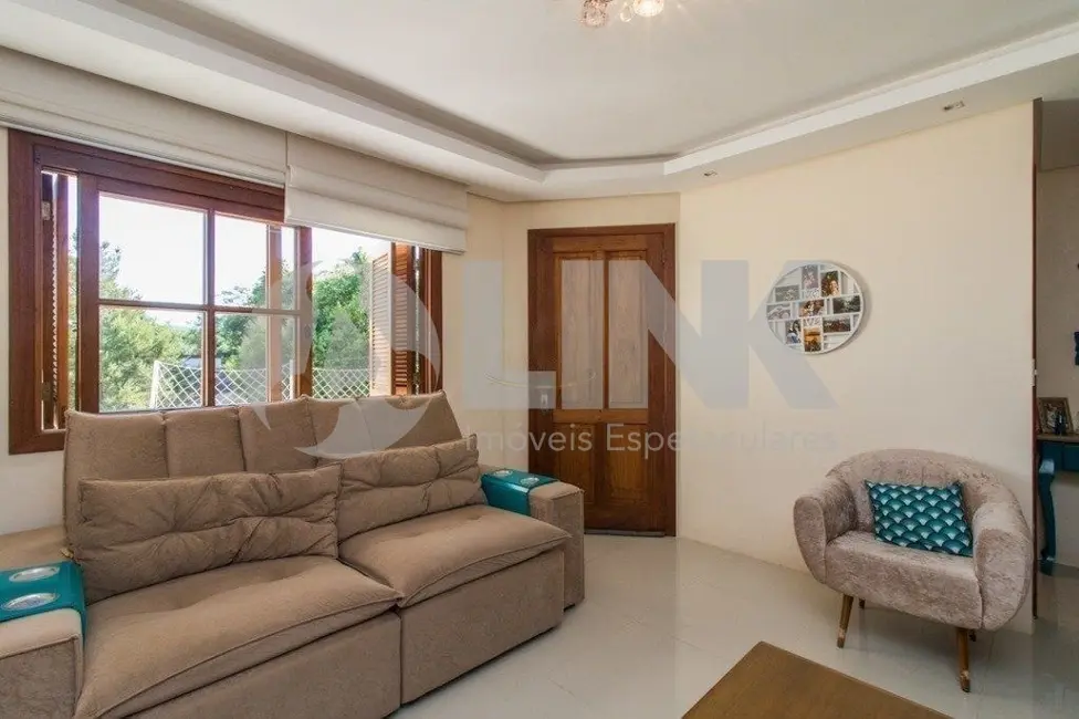 Foto 1 de Casa de Condomínio com 3 quartos à venda, 181m2 em Ipanema, Porto Alegre - RS