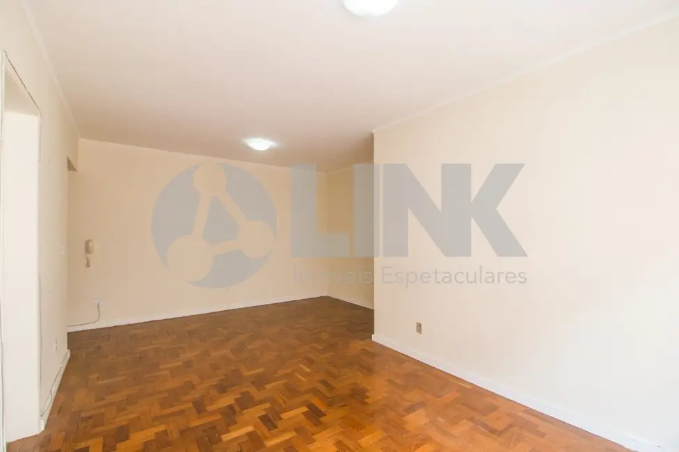 Apartamento com 3 quartos à venda, 96m2 em Rio Branco, Porto Alegre - RS - imagem 3 Foto 3 de Apartamento com 3 quartos à venda, 96m2 em Rio Branco, Porto Alegre - RS