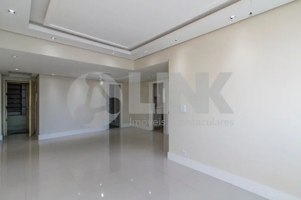 Foto 2 de Apartamento com 2 quartos à venda, 81m2 em Centro Histórico, Porto Alegre - RS
