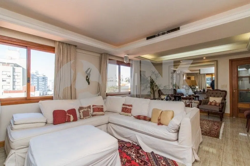 Apartamento com 4 quartos à venda, 200m2 em Bela Vista, Porto Alegre - RS - imagem 4 Foto 4 de Apartamento com 4 quartos à venda, 200m2 em Bela Vista, Porto Alegre - RS